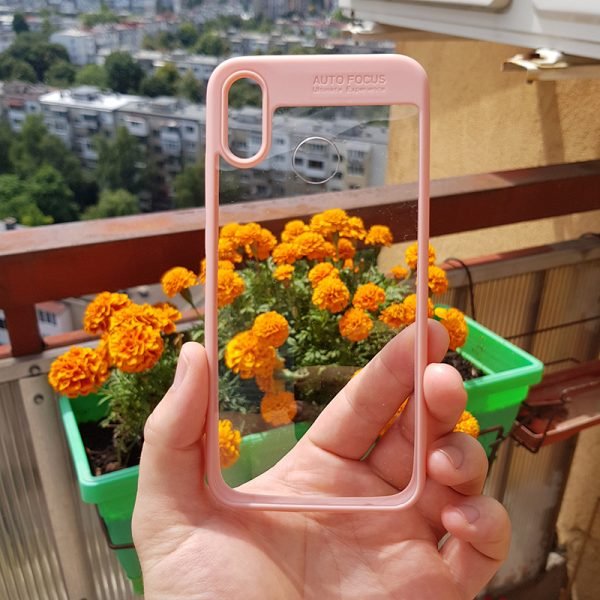 A Topcase csapata tisztában van azzal, milyen értékes az Ön számára a mobiltelefonja. Ezért célul tűztük ki, hogy maximális és átfogó védelmet nyújtsunk készülékének. Azt is tudjuk, hogy minél tovább marad védelem nélkül, annál nagyobb a törés vagy sérülés kockázata. Éppen ezért arra törekszünk, hogy minden egyes rendelést a lehető legrövidebb időn belül kézbesítsünk.