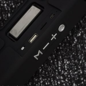 A Topcase csapata tisztában van azzal, milyen értékes az Ön számára a mobiltelefonja. Ezért célul tűztük ki, hogy maximális és átfogó védelmet nyújtsunk készülékének. Azt is tudjuk, hogy minél tovább marad védelem nélkül, annál nagyobb a törés vagy sérülés kockázata. Éppen ezért arra törekszünk, hogy minden egyes rendelést a lehető legrövidebb időn belül kézbesítsünk.