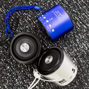 A Topcase csapata tisztában van azzal, milyen értékes az Ön számára a mobiltelefonja. Ezért célul tűztük ki, hogy maximális és átfogó védelmet nyújtsunk készülékének. Azt is tudjuk, hogy minél tovább marad védelem nélkül, annál nagyobb a törés vagy sérülés kockázata. Éppen ezért arra törekszünk, hogy minden egyes rendelést a lehető legrövidebb időn belül kézbesítsünk.