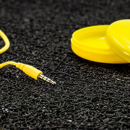 A Topcase csapata tisztában van azzal, hogy mennyire értékes az Ön számára a mobiltelefonja. Ezért tűztük ki célul, hogy maximális és teljes védelmet nyújtsunk eszközének. Azt is tudjuk, hogy minél tovább marad védelem nélkül, annál nagyobb a törés vagy sérülés kockázata. Ezért igyekszünk minden megrendelést a lehető legrövidebb időn belül kiszállítani.