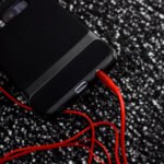 A Topcase csapata tisztában van azzal, hogy mennyire értékes az Ön számára a mobiltelefonja. Ezért tűztük ki célul, hogy maximális és teljes védelmet nyújtsunk eszközének. Azt is tudjuk, hogy minél tovább marad védelem nélkül, annál nagyobb a törés vagy sérülés kockázata. Ezért igyekszünk minden megrendelést a lehető legrövidebb időn belül kiszállítani.