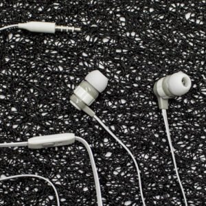 A Topcase csapata tisztában van azzal, hogy mennyire értékes az Ön számára a mobiltelefonja. Ezért tűztük ki célul, hogy maximális és teljes védelmet nyújtsunk eszközének. Azt is tudjuk, hogy minél tovább marad védelem nélkül, annál nagyobb a törés vagy sérülés kockázata. Ezért igyekszünk minden megrendelést a lehető legrövidebb időn belül kiszállítani.