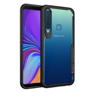 A Topcase csapata tisztában van azzal, milyen értékes az Ön számára a mobiltelefonja. Ezért célul tűztük ki, hogy maximális és átfogó védelmet nyújtsunk készülékének. Azt is tudjuk, hogy minél tovább marad védelem nélkül, annál nagyobb a törés vagy sérülés kockázata. Éppen ezért arra törekszünk, hogy minden egyes rendelést a lehető legrövidebb időn belül kézbesítsünk.