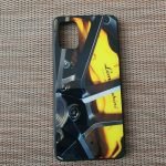 Екипът на Topcase е наясно колко ценен е за Вас мобилният Ви телефон. Затова си поставихме за цел да осигурим максимална и цялостна защита за Вашето устройство. Знаем също, че колкото по-дълго остане без защита, толкова по-голям е рискът от счупване или повреда. Именно затова се стремим да доставим всяка поръчка в най-кратки срокове.