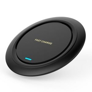 A Topcase csapata tisztában van azzal, hogy mennyire értékes az Ön számára a mobiltelefonja. Ezért tűztük ki célul, hogy maximális és teljes védelmet nyújtsunk eszközének. Azt is tudjuk, hogy minél tovább marad védelem nélkül, annál nagyobb a törés vagy sérülés kockázata. Ezért igyekszünk minden megrendelést a lehető legrövidebb időn belül kiszállítani.