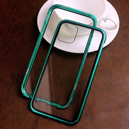 A Topcase csapata tisztában van azzal, milyen értékes az Ön számára a mobiltelefonja. Ezért célul tűztük ki, hogy maximális és átfogó védelmet nyújtsunk készülékének. Azt is tudjuk, hogy minél tovább marad védelem nélkül, annál nagyobb a törés vagy sérülés kockázata. Éppen ezért arra törekszünk, hogy minden egyes rendelést a lehető legrövidebb időn belül kézbesítsünk.